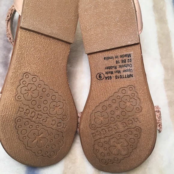 GIRLS SANDALS NOT RATED - Picture 12 of 12